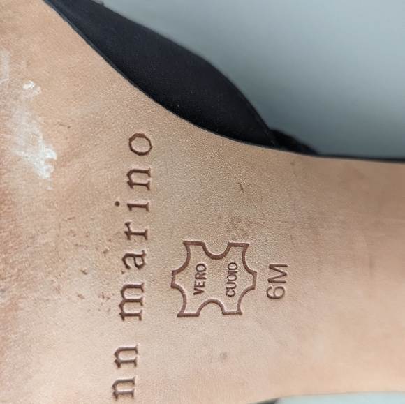 Ann Marino heels size 6 women's (embroidery and beaded) - Picture 4 of 5